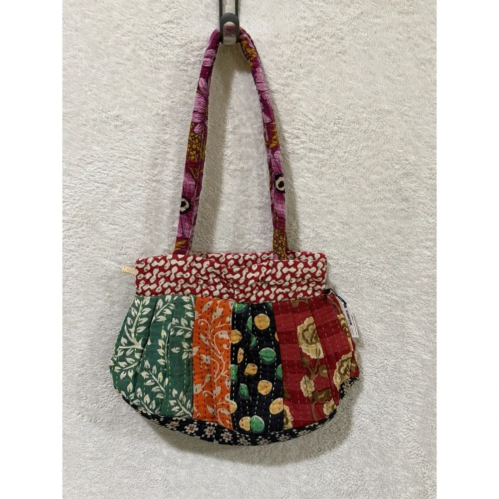 NWT Kantha Stitch‎ Sari Purse Hobo Bag Multicolor Patchwork Boho Artisan